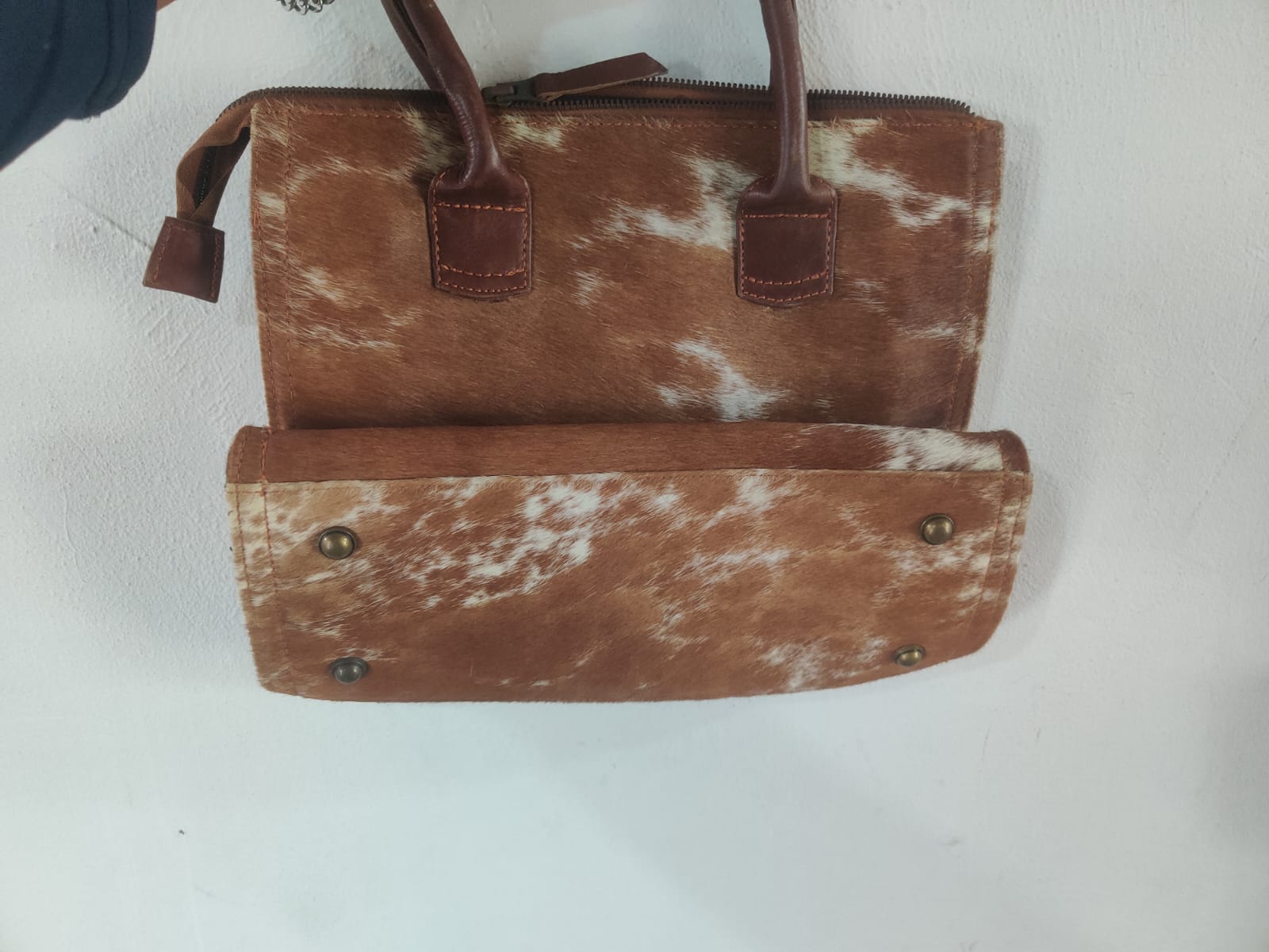 Leather handbags | Orignnal animal hides handbags
